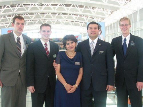 Presidente y Hermana Ramos en el aeropuerto de Buenos Aires.
Susy  Ramos
24 Aug 2007