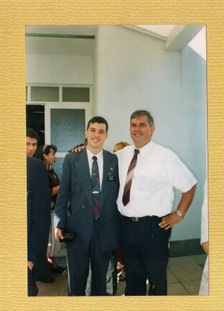 Primer dia de la mision con mi Padre ( Tambien RM de la Mac )En el CCM
Hernan Nicolas Rosas
20 Oct 2007