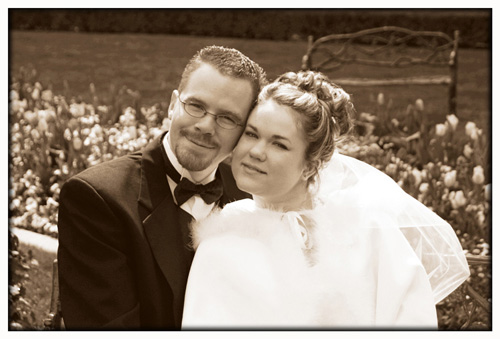 Yup... I'm hitched.
Mark Edward Petrie
18 Dec 2003