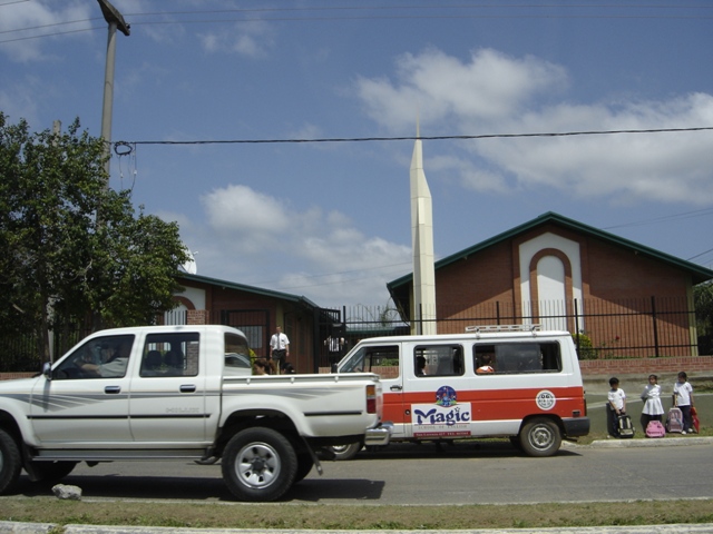 Capilla de Laguna Seca. Ahora es el centro del distrito. En el 95 solo estaba construida el ala izquierdo
Axel Pablo Cecchi
07 Oct 2006