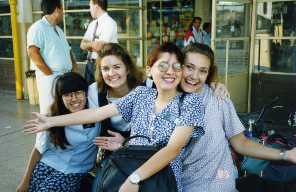 Hna. Morriberon, Hna. Lambert, Hna. Mangone, Hna. Stewart
Heather  Seal
05 Jul 2007