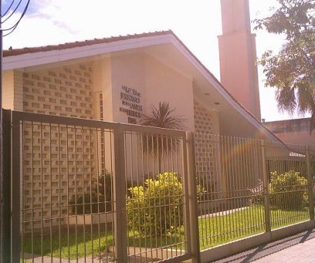 Capilla del Barrio Echesortu, Estaca Rosario Oeste. Foto tomada en enero de 2007.
Mauro Andrés Rosell
12 Mar 2007