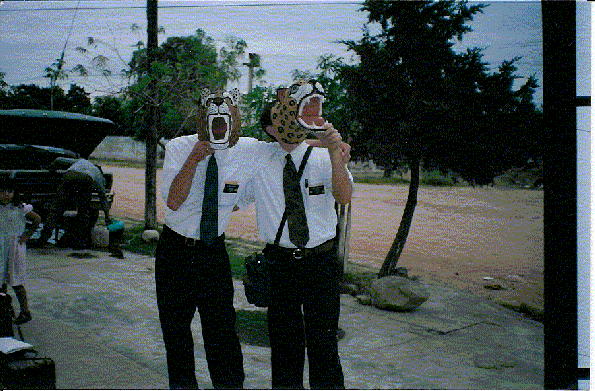 Elder Andrew and Elder Carranza in Aguaray trying on their newly bought masks.
Dean Alan Andrew
27 Apr 2003