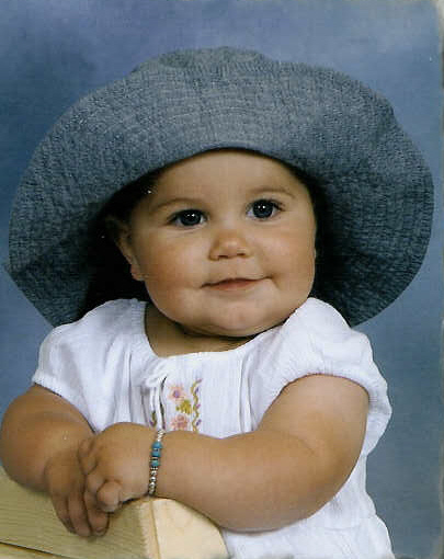 Aqui es una foto de mi angelita!
Gunnar C. Clark
27 Aug 2004