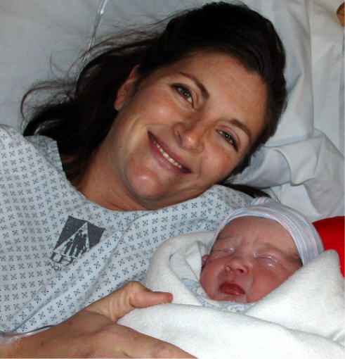 Joshua Hunter Jackson was born March 31, 2005.  He weighed in at 8.7 lbs and was 20.5 inches long.
Heather  Safsten - Jackson
08 Apr 2005