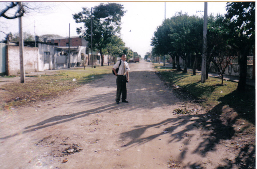 caminando en Universitario
Eugenio Patricio Castillo Pardo
22 Apr 2005