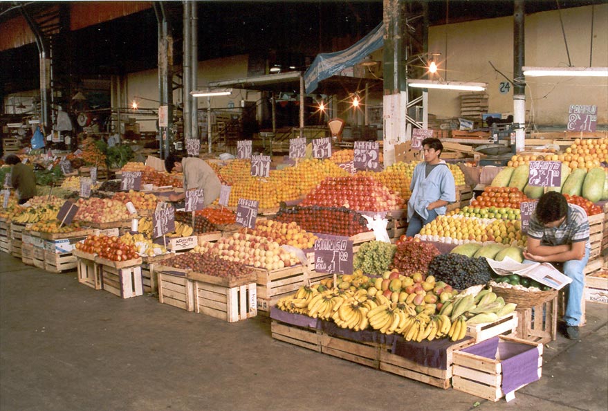 A fruit stand in Salta
Justin  Barlow
23 Sep 2005