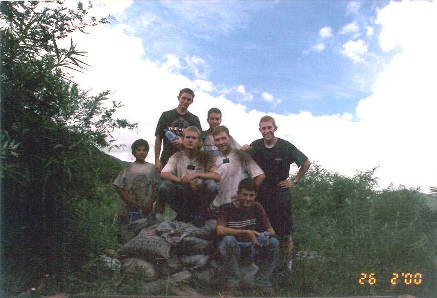 Some of the office elders after dirty service project in Salta
Justin  Barlow
23 Sep 2005