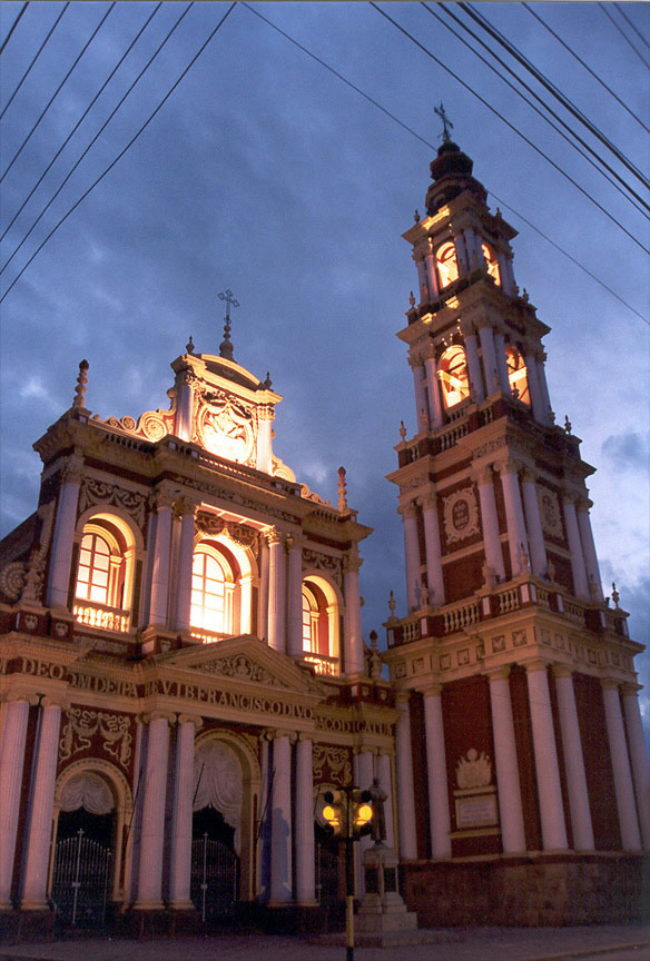 This is probably the most prominent Catholic church in Salta
Justin  Barlow
23 Sep 2005