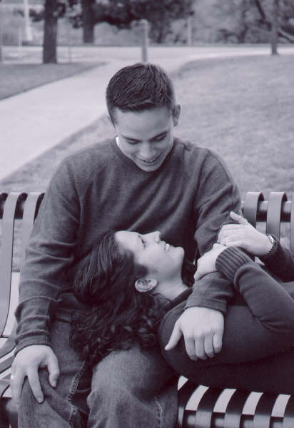 Esta es una de las fotos que sacamos para la invitacion de nuestro casamiento.
Diego Efrain Caceres
03 Apr 2007