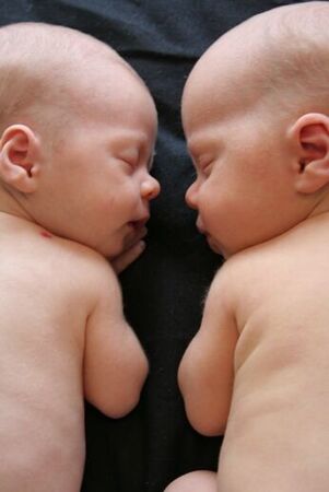 This is a picture of our new twin girls.  They are our little angels.
April Ann Lindsay
09 Feb 2006