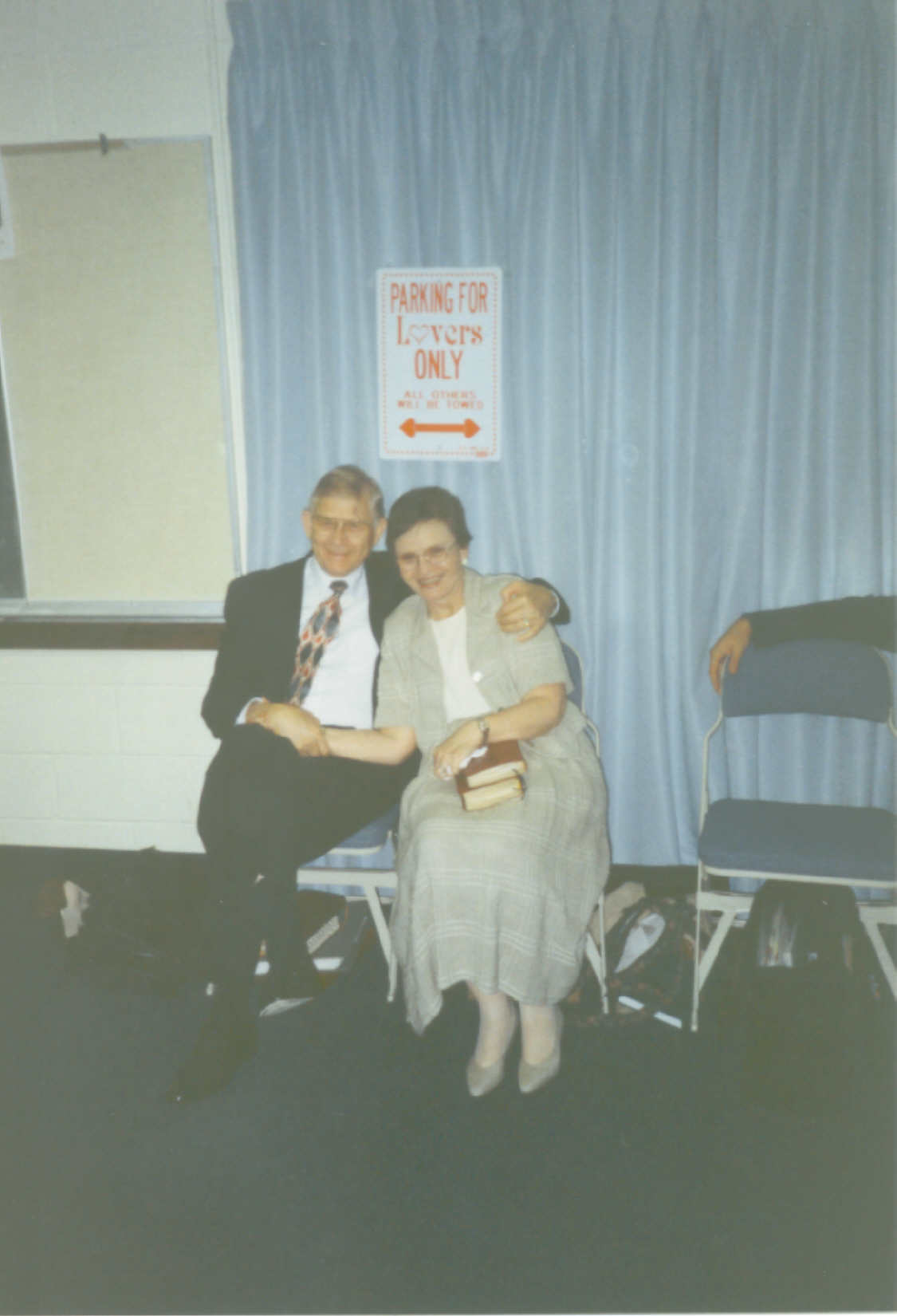 I thought I'd add this picture in light of recent events.  This was taken at the Memphis Zone Conference in June 1997
Alberta W Young
27 Aug 2003