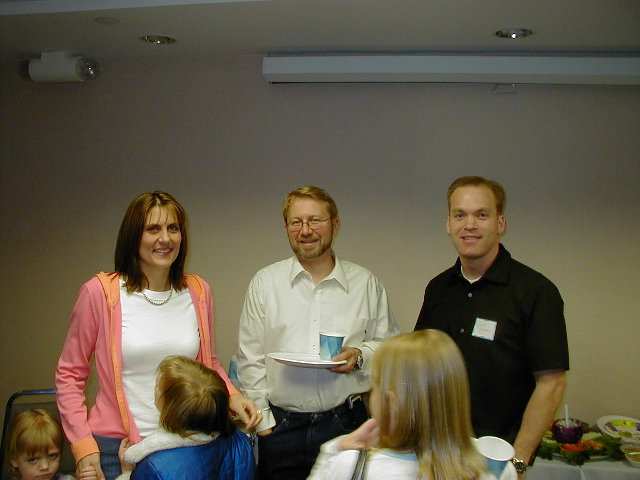 Ashley Jennings, someone I don't remember (sorry), and Curtis Flake
Thad Joseph Barkdull
03 Apr 2005