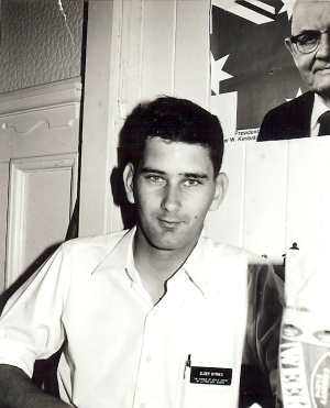 Elder Byrnes at 108 Meadowlands Road, Carina - circa August 1976
Ronald A Lyons
06 Apr 2006