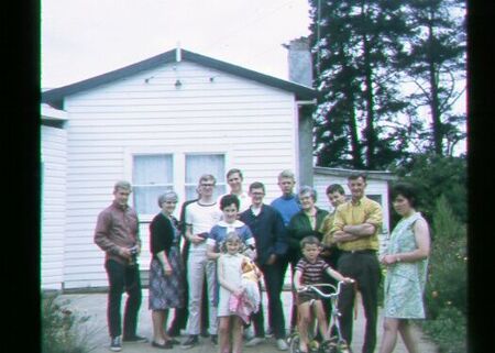 Christmas 1968 Bernie Tasmanian District with the Woolys
Jack G Jenkins
28 Jun 2006