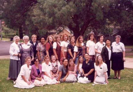 Photo of Sister Missionaries in Dec 1995
Lisa  Wariner
13 Oct 2001