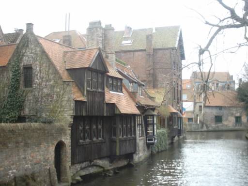 Les canaux de Bruges
Daniel DENIS
23 Jul 2003