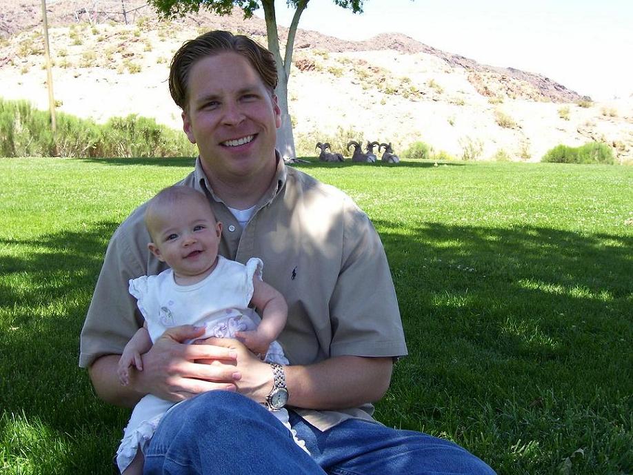 My daughter Morgan and me at a park near Lake Mead.
Benjamin  Joffs
26 Jan 2008
