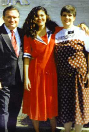 Pres. Fails e Eu
Elisângela C. Gomes
13 Feb 2001