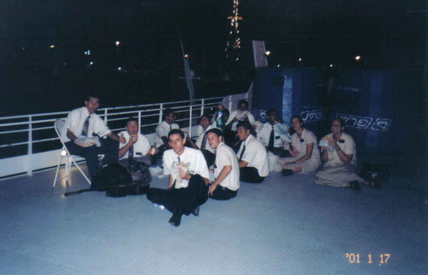 Quem já pegou aquele barco em Santarém?? A pizza do irmão Marciclei é regra...
Ricardo Alexandre Feliciano
15 Dec 2006