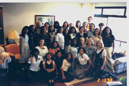 Reuniao de Missao das Sisters da Missao BH Leste 1998
Cleia  Peterson
29 Apr 2003
