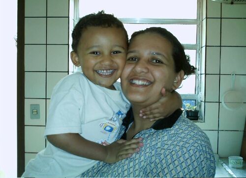 Essa é minha esposa ex- Sister Sales e o nosso filho mais velho Jhonatan, faltou o mais novo que depois enviarei.
Dorivaldo Silva Malaquias
30 Jun 2006