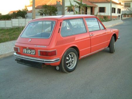 Um modelo do carro Brasilia (VW), ano 1977
Maria Ana Cross
04 Sep 2002