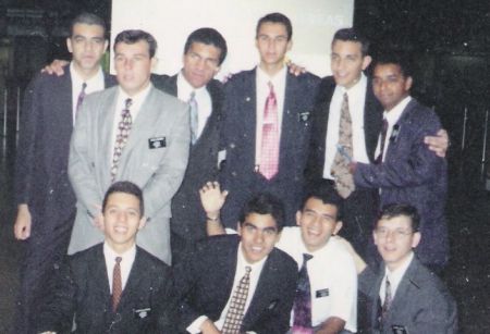 Turma do CTM no aeroporto indo para as missões. Quero manter contato com vc´s..msn: manuelucass@yahoo.com.br
Manuel Silva de Sousa
01 Apr 2006