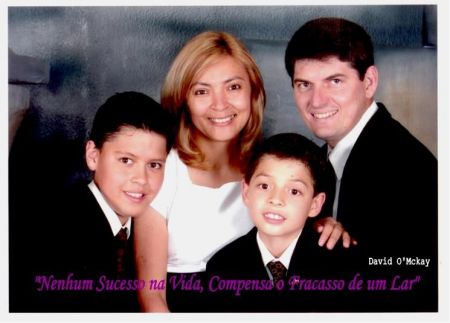 Essa é minha familia Celestial - Gery, Edilia, Israel e Nephi
Edilia Santos Dartora (E. Santos)
01 Feb 2007
