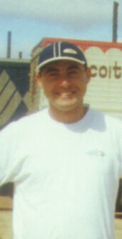 eu indo pro templo de São Paulo em 1999
marcus vinicius cabral guimaraes
19 Oct 2005