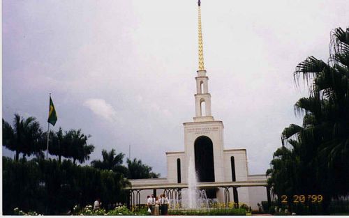 Templo de Sao Paulo 1999: a chance to see it again, or for the first time...
Katherine  Alcazar
02 Jul 2003