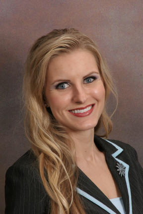 Elizabeth Amy Kanell Alumni Photo