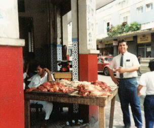 Nós comíamos esta carne nas casas dos membros
Wara Araujo Gaby
18 May 2005