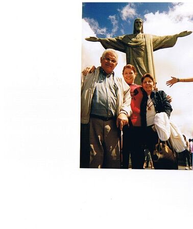 Me and the Amorims at Cristo Redentor
joanna  smith
17 Sep 2006