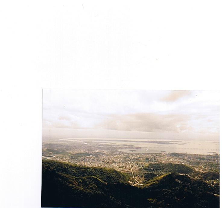 view from Pao de Acucar
joanna  smith
17 Sep 2006