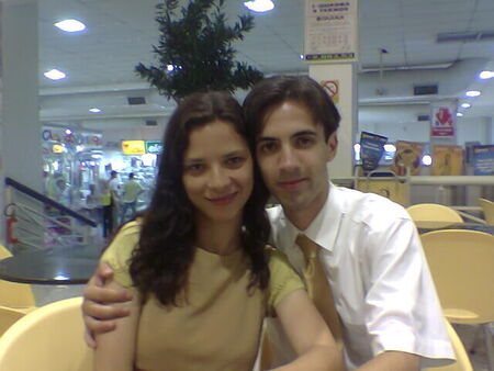 sou eu e meu noivo.
vivian cristina dias monteiro Araujo
27 Jun 2005