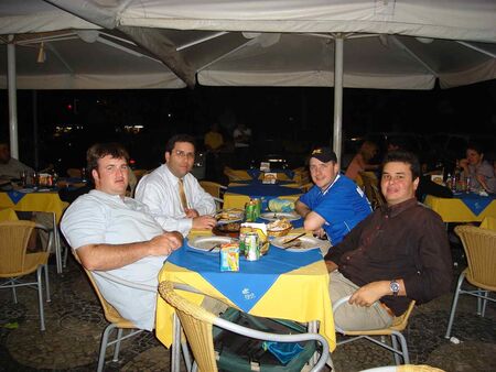 Macfarlane e eu com Luciano e amigo dele em Rio (Maio 2006).  Durante viagem por estudos de BYU EMBA.
Kalem Douglas Sessions
11 May 2008