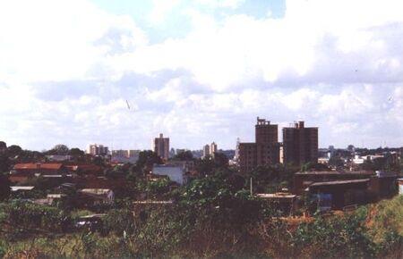 Araraquara skyline
Michael J. Simmons
12 Jan 2003