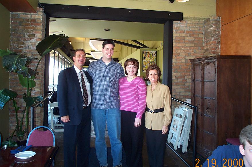 Amato Reunion 2000 Picture 30
Cade Hoff
18 Jun 2002