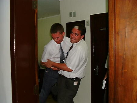 He aint heavy, he's my brother! Elder Sanders, Elder Dalling
Richard S. Bangerter
30 Oct 2002