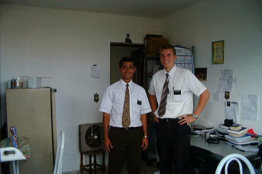 Elder Fonseca and Elder Garrett's appartment
Richard S. Bangerter
21 Jun 2003