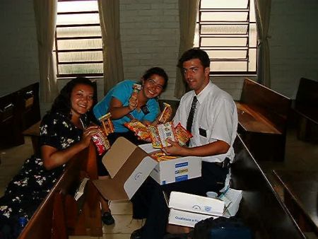 Packages from home
Sister Tavares, Sister Alves, Elder Messias
Richard S. Bangerter
30 Oct 2002
