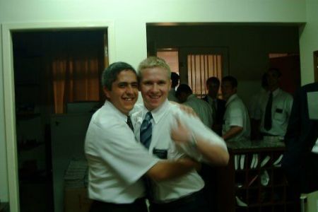 Meeting Trainers Elder Salomão & Elder Dixon
Richard S. Bangerter
07 May 2003