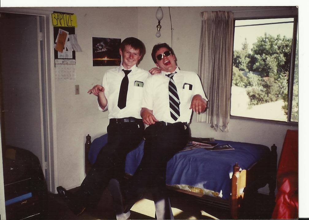 Goofing off.
Larry  Smith
29 Jan 2011