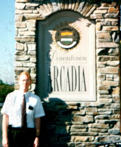 Downtown Arcadia
Steven  Price
04 May 2002