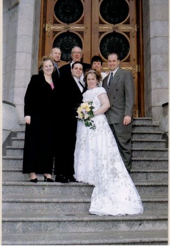 Elder Kelsey & Jennifer mcmanis's famiy
Kelsey  McManis
04 Apr 2006