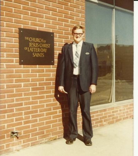 Elder Bunting.
Larry  Smith
29 Jan 2011