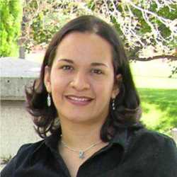 Ana Carolina Salazar Alumni Photo