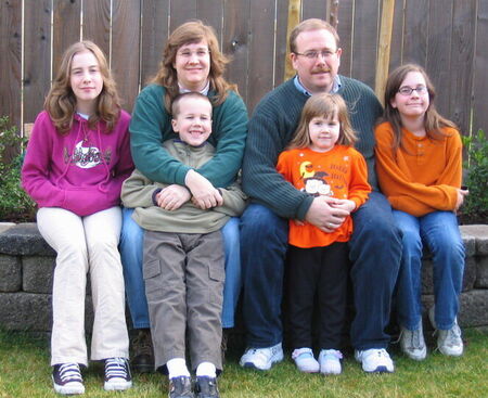 Back: Cathi, Sandy, Mike, Katie
Front: Kraig, Maggie
Michael A. Beckstrand
21 Apr 2005