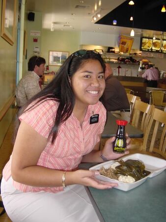 Getting some good local eats at L&L Drive-In.
NeeltjeAnn L K Travis
30 Jul 2006